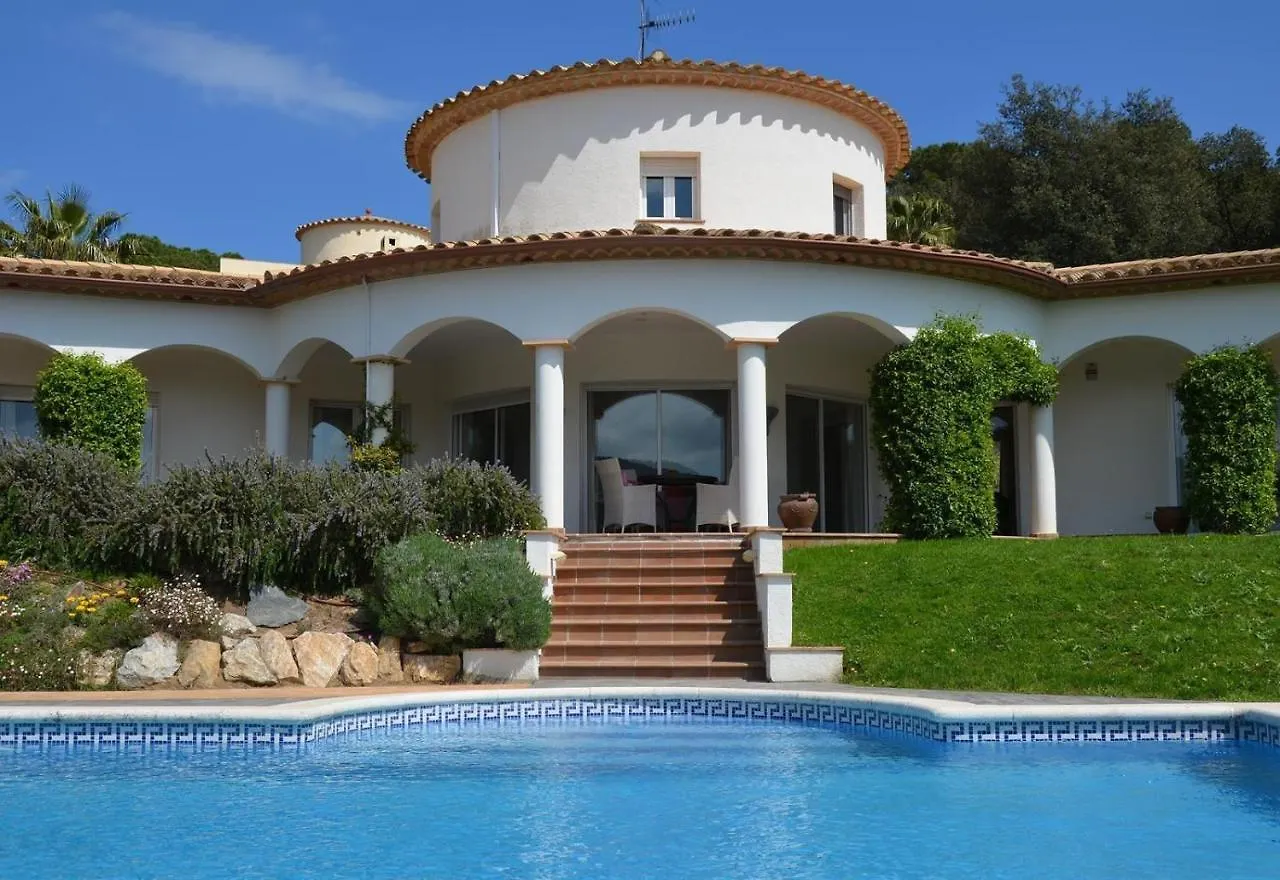 Villa Blanca Calonge  Calonge (Catalonia)
