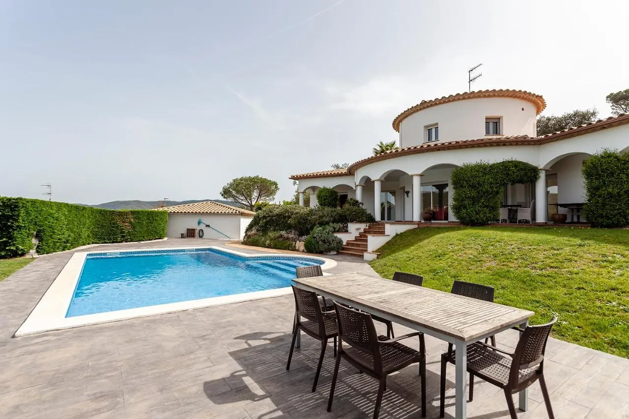 Villa Blanca Calonge  Spain